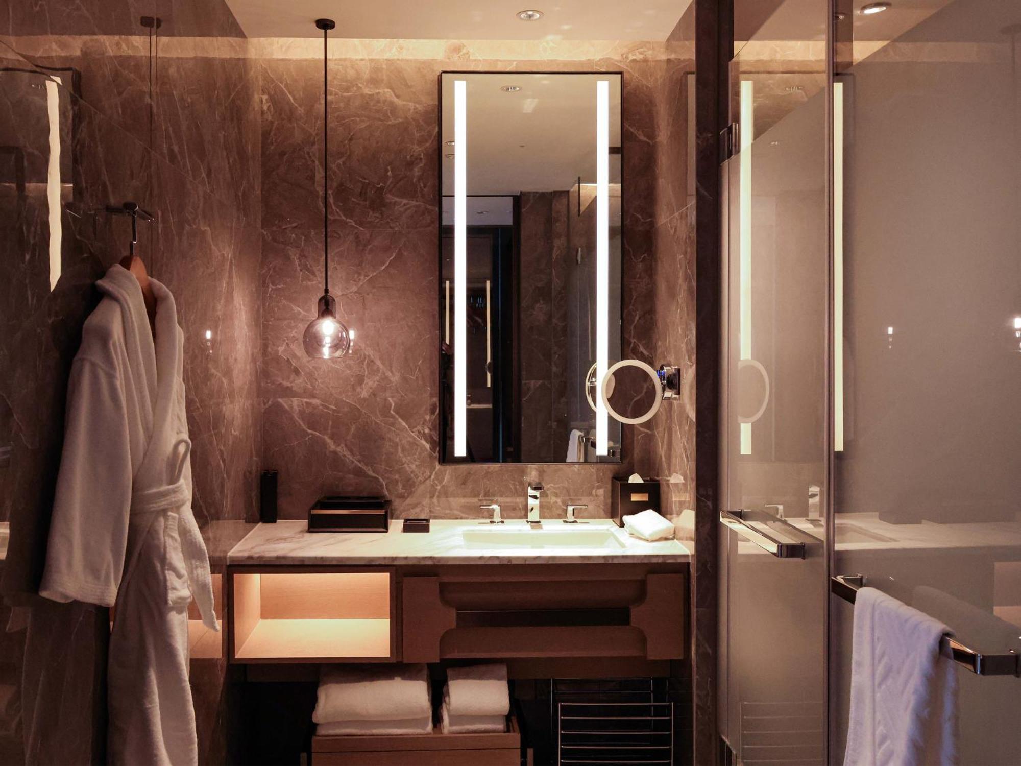Doubletree By Hilton Chengdu Riverside - Close To Panda Base And Chengdu East Railway Exterior photo