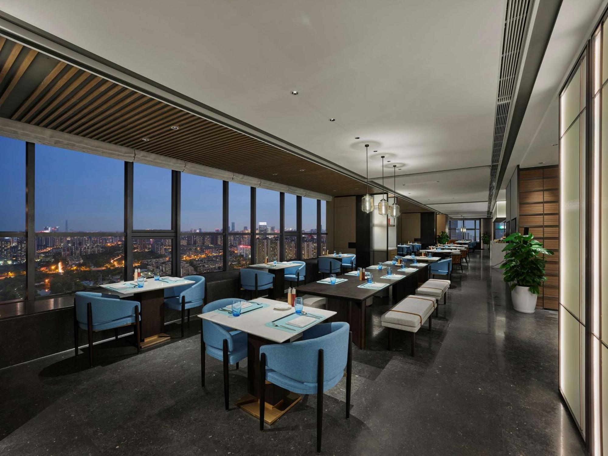 Doubletree By Hilton Chengdu Riverside - Close To Panda Base And Chengdu East Railway Exterior photo